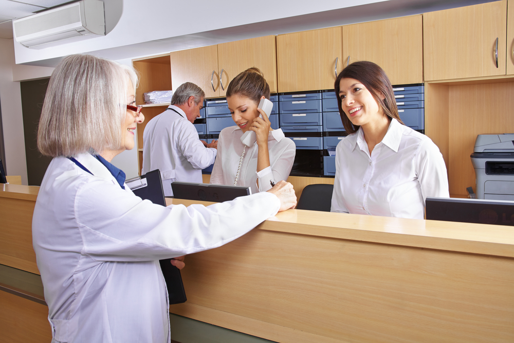 Are Patients Put Off By Doctor’s Receptionists?-7360