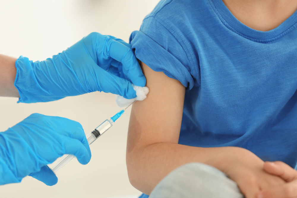 NHS bosses call for pre-Christmas flu vaccinations for children to prevent spread of infection-4808